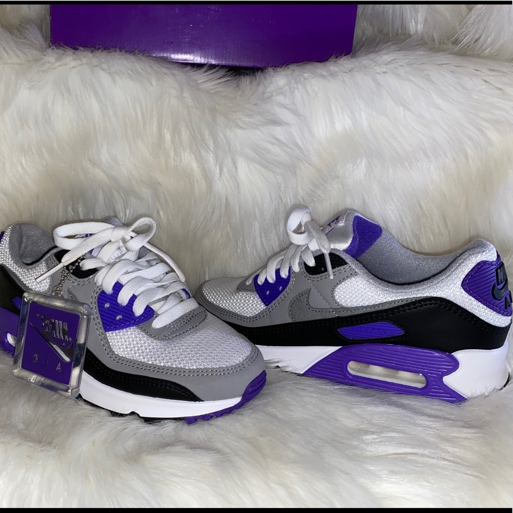 BRAND NEW PURPLE W AIR MAX 90 | WMNS SIZE 6